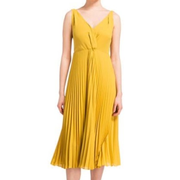 NWOT Vince Plissé Twist-Front Sleeveless in Limonata Dress XS $440 - Picture 10 of 10